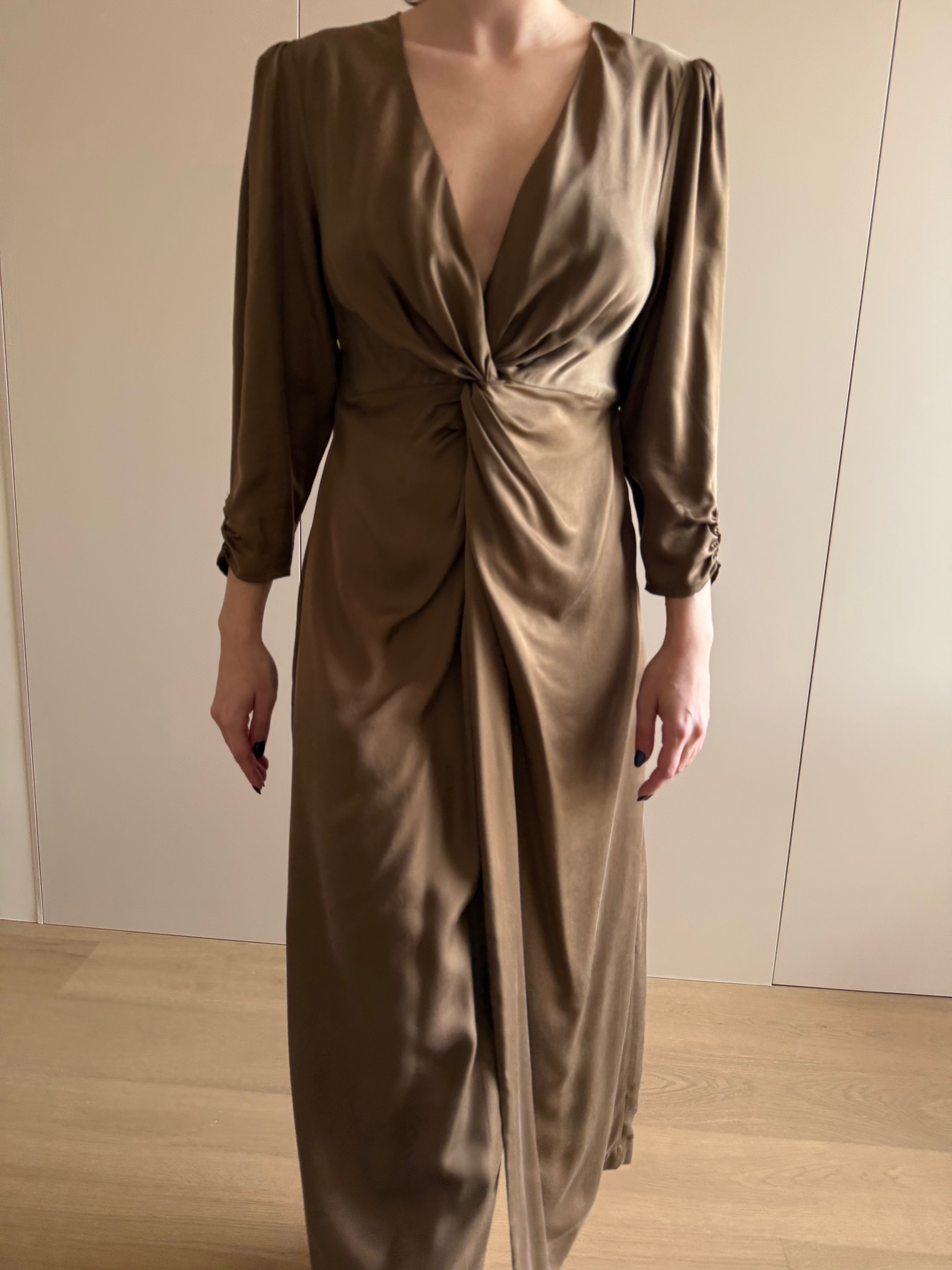 Bianca Dress with Sleeves