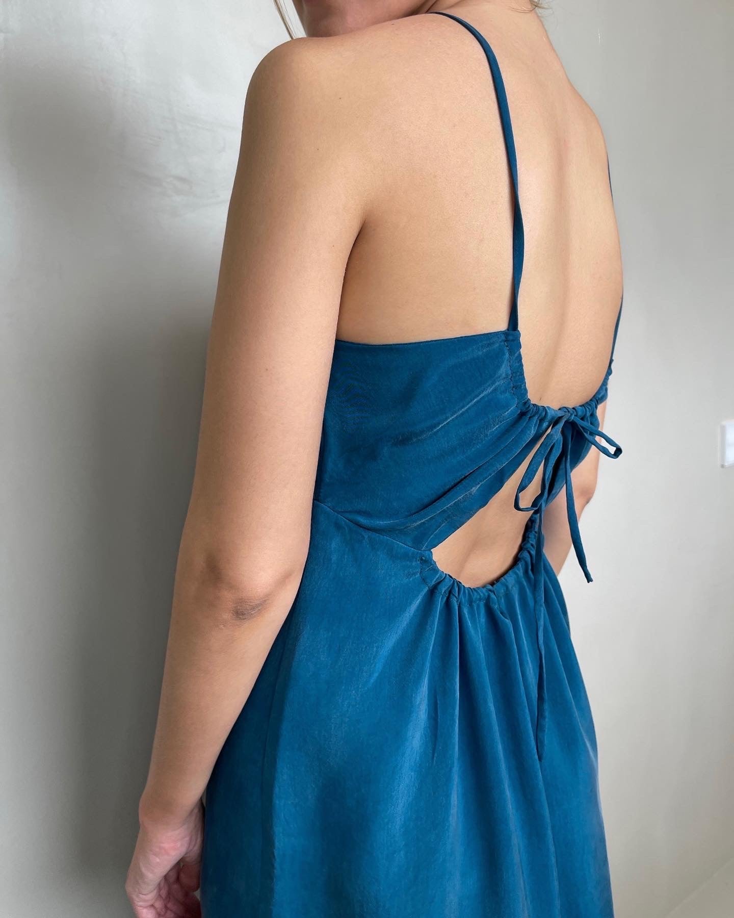 VESTIDO FRIDA (PRE ORDER)