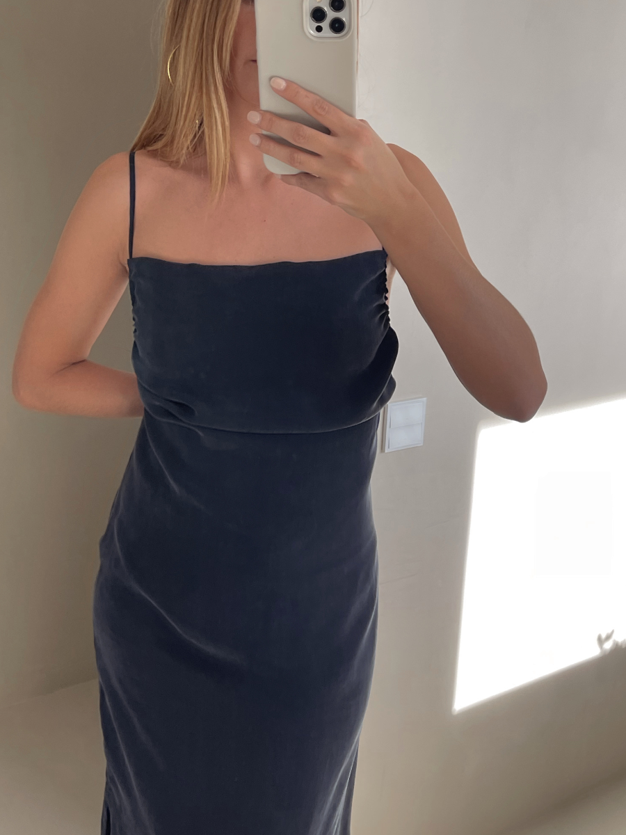 VESTIDO VICTORIA (PRE ORDER)