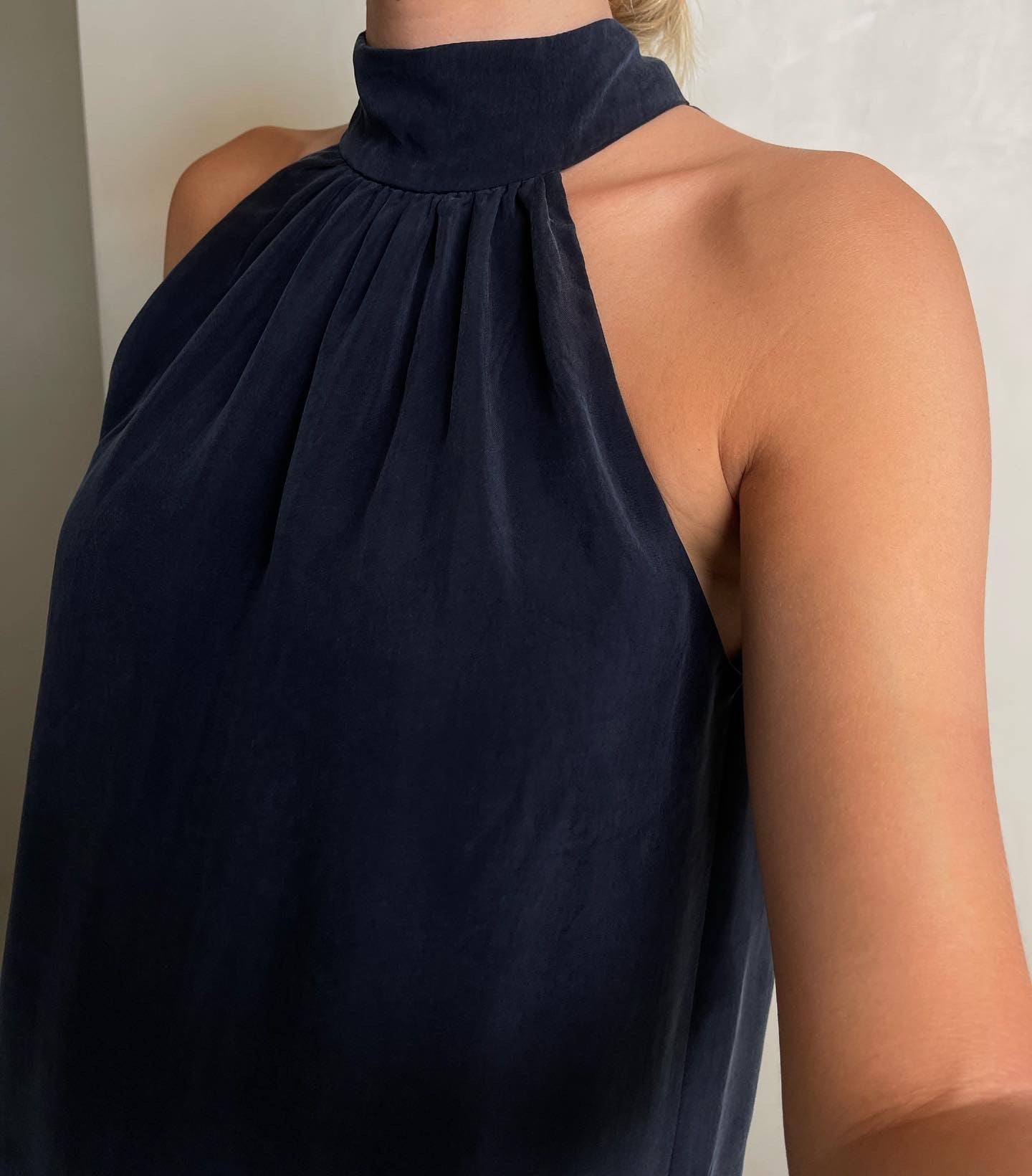 HALTER DRESS (PRE ORDER)